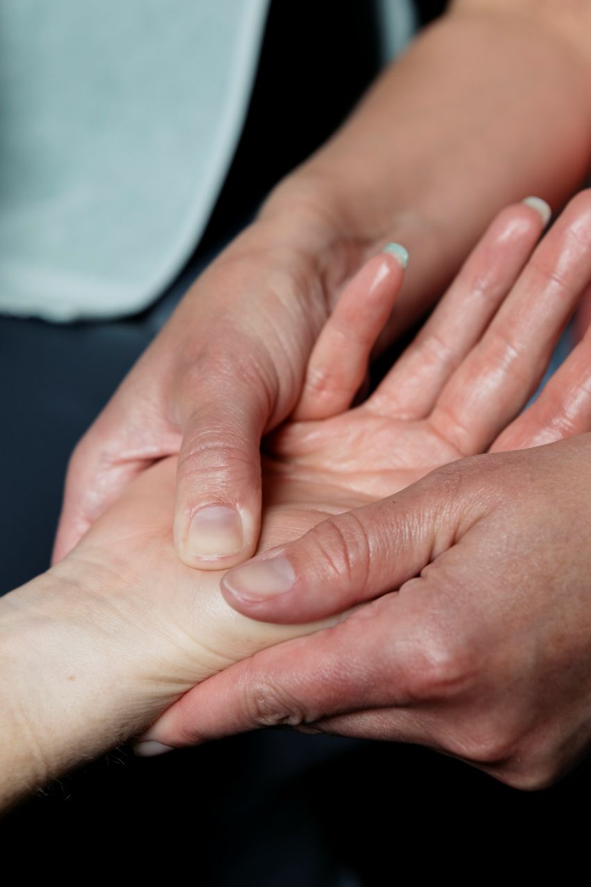 Reflexology Treatment - Healing Hands